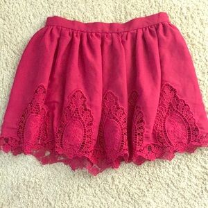 Tobi Red Lace Hem Mini Skirt Size Small